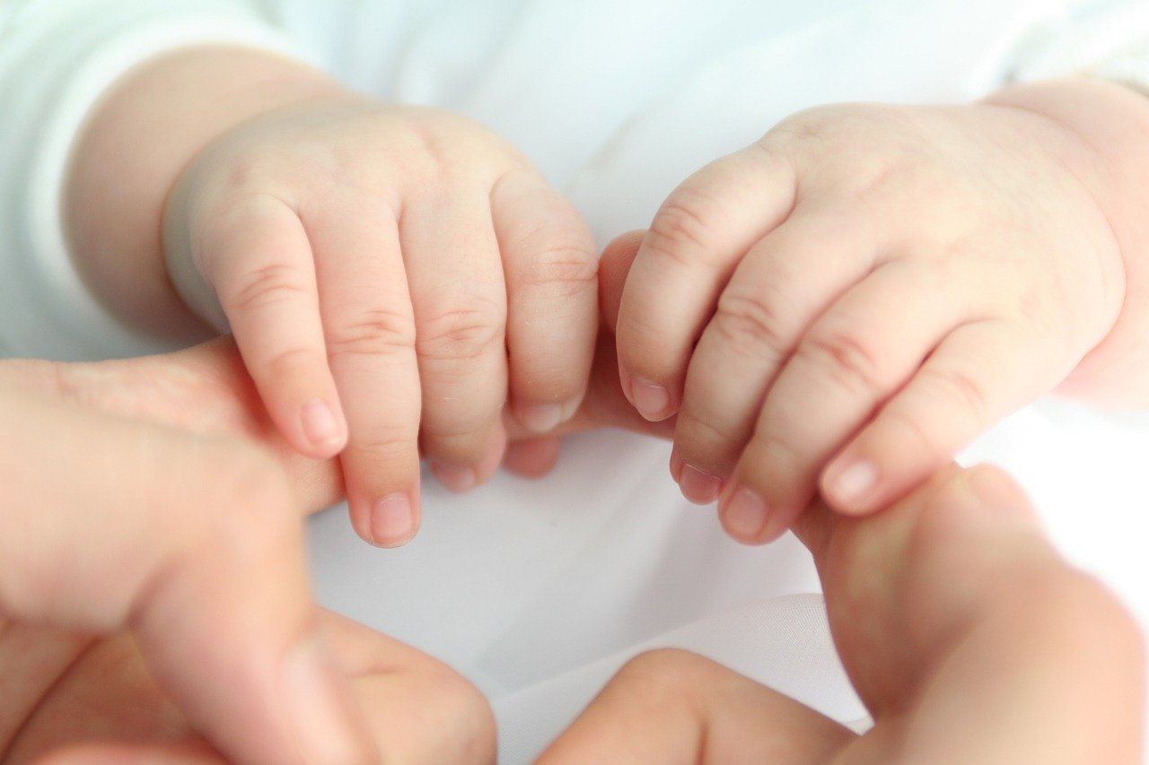 Baby Hände